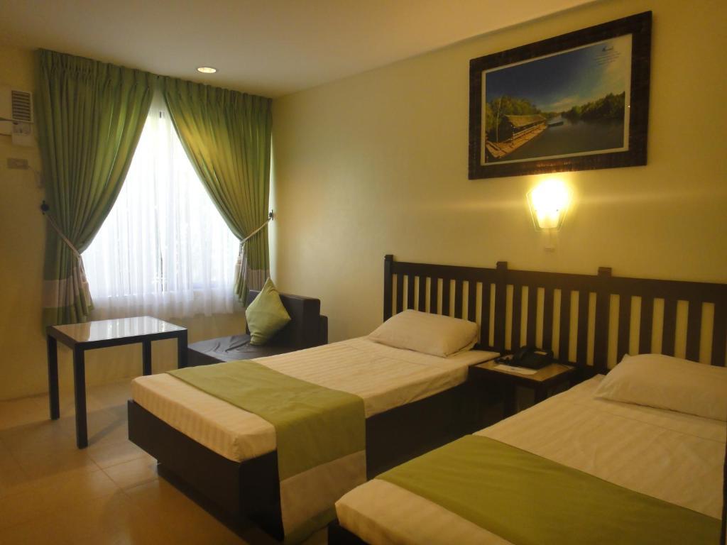 San Antonio Resort Roxas City Room photo