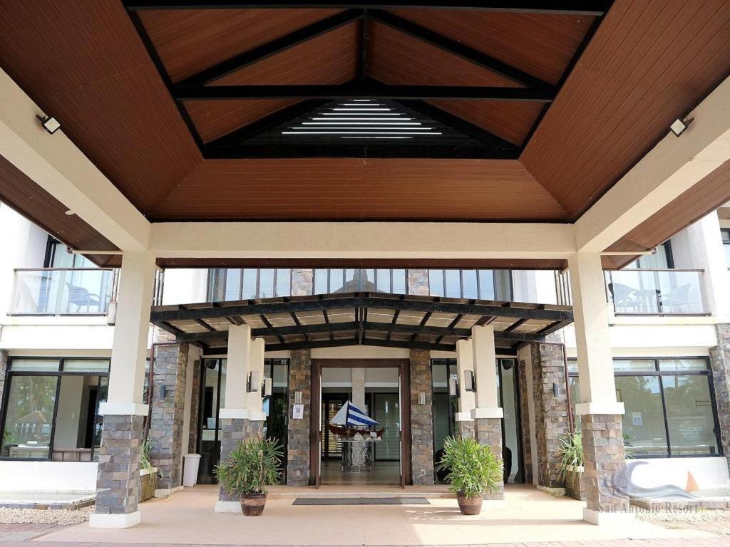 San Antonio Resort Roxas City Exterior photo