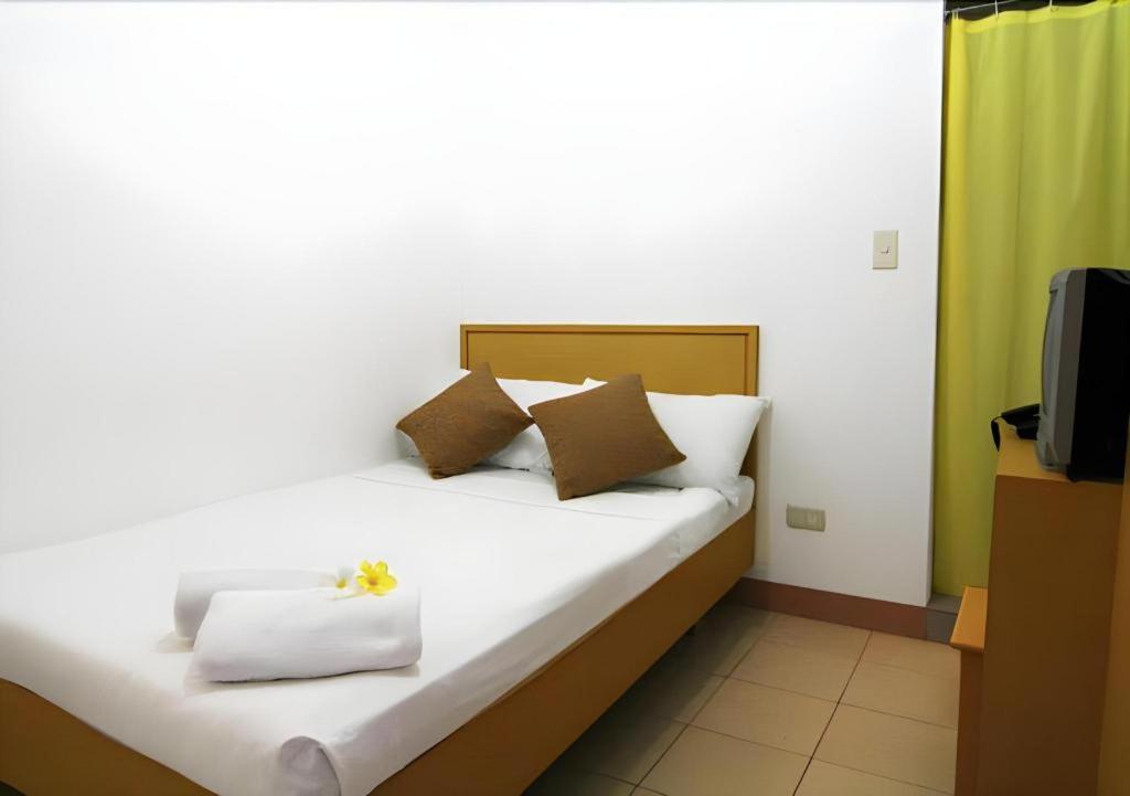 San Antonio Resort Roxas City Exterior photo