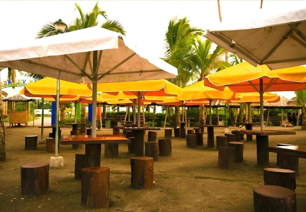 San Antonio Resort Roxas City Exterior photo